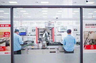 ICT行業(yè)迎來首座“零碳工廠”，網(wǎng)絡(luò)技術(shù)開發(fā)引領(lǐng)低碳轉(zhuǎn)型